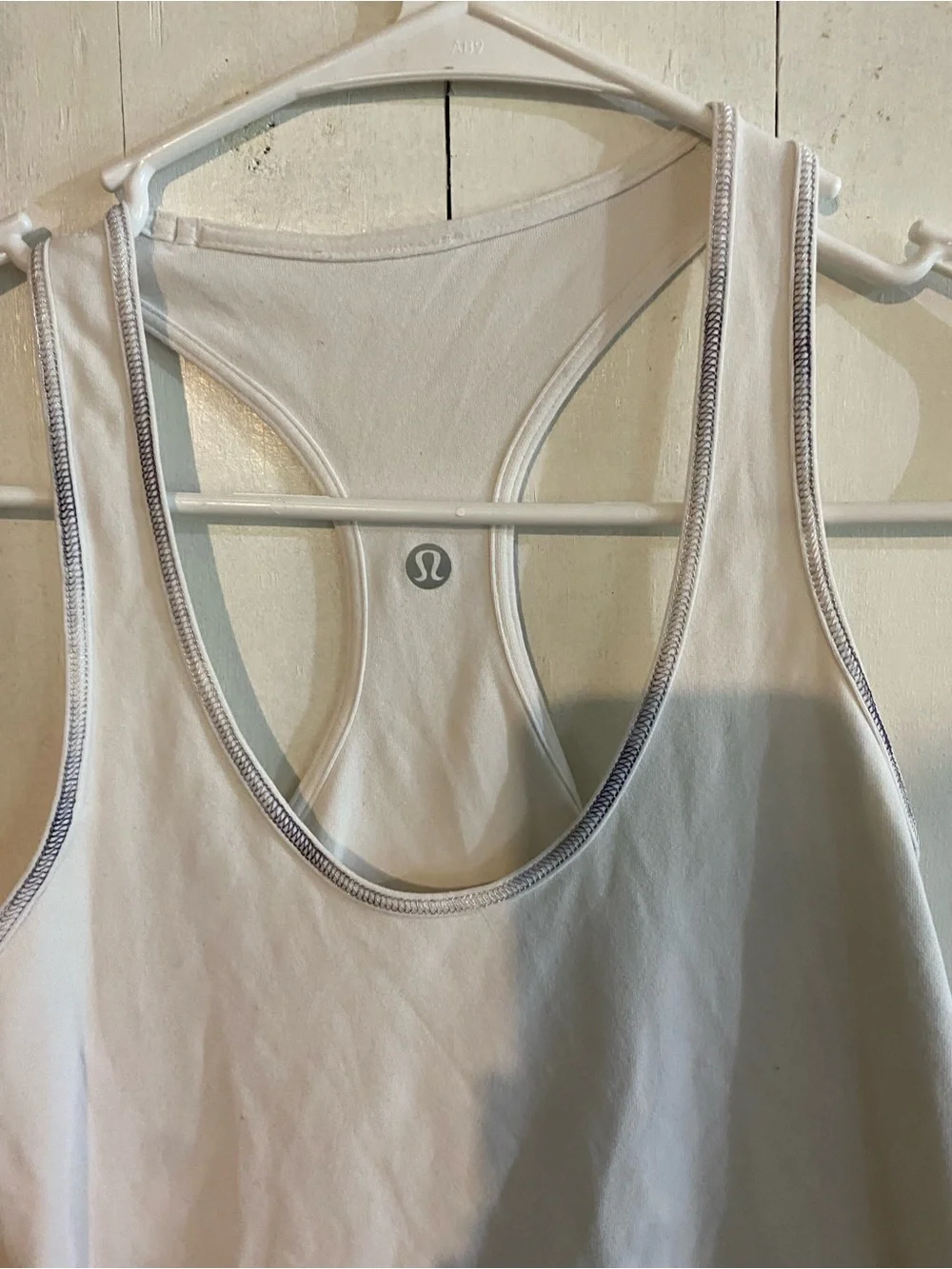 Lululemon Women's Size 6 Workout Lot | 5 Tops + Size 8 Leggings | 6 Pieces" - Picture 11 of 16